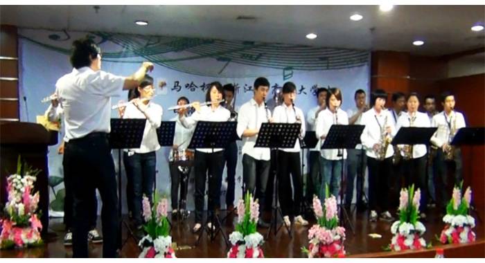 “旋乐吧杯”浙江省大学生日语演讲比赛—日本流行歌曲进行的中日国际文化交流