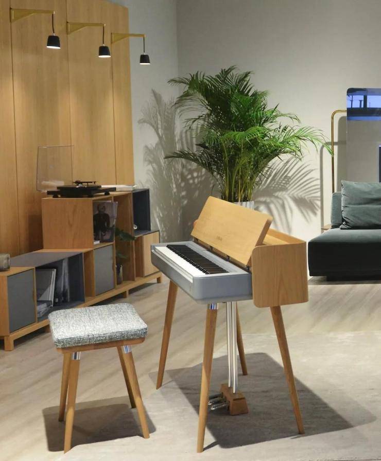 携手Mexarts漾美家居，概念款旋乐吧亮相上海家具展