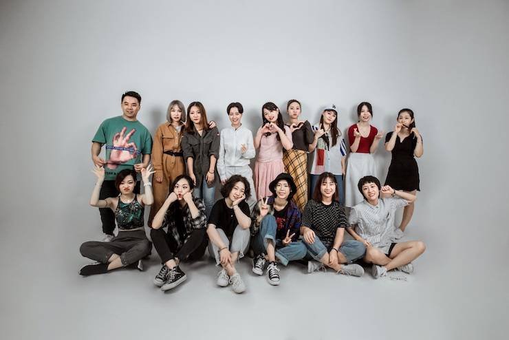 第四届“旋乐吧吉他女声弹唱大赛”总冠军出炉<br />温格夺冠，董冬冬担任评委