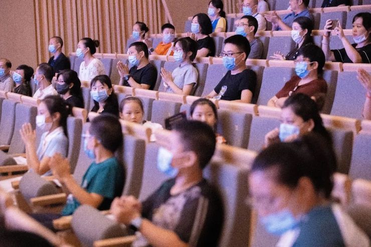 活动报道 | “科技助力，跨越时空”，小鹿纯子携手刘明康共享中日音乐盛宴
